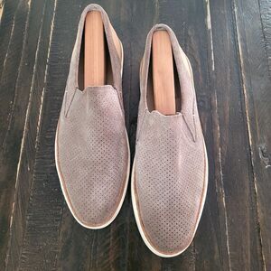 UGG Adley Perf Slip-On Sneakers Women’s Size 9 Perforated Casual Shoes